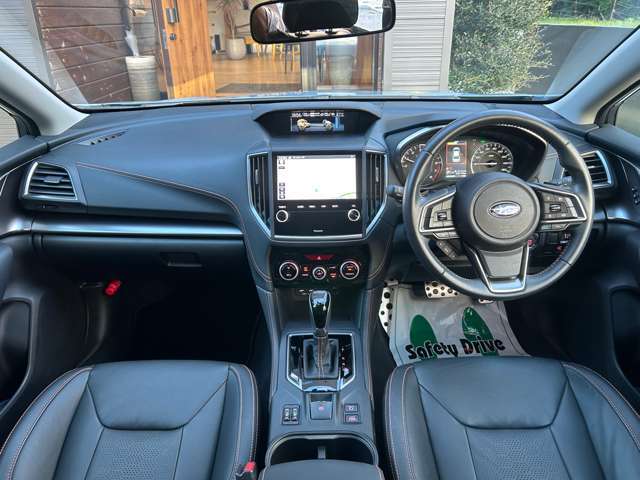 純正ナビ　FSBカメラ　革シート　シートヒーター　ETC ドラレコ