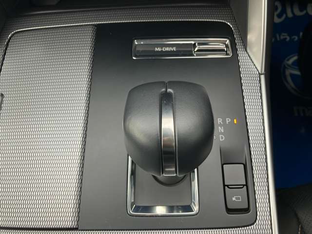 エンジンで発生したパワーを、余すところ無く路面に伝達する、新開発のスカイアクティブマチック（8速AT）。