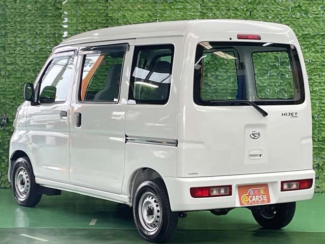■安心の長期保証■　　国産車は1年間走行無制限保証　輸入車は3か月3000キロ保証　オプションにて最長3年間の延長保証　遠方の方でも提携修理工場にて保証対応いたします。　自社整備工場完備
