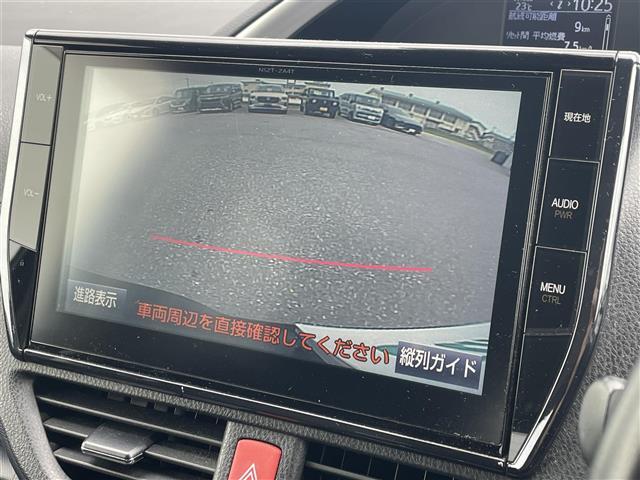 【バックモニター】後方の安全確認ができます。駐車が苦手な方にもオススメな便利機能です。