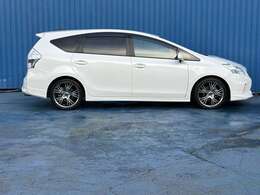 【有限会社クライス】です。当社のウリは中古車を中古と思わせない【業界トップクラスの仕上げ】が魅力です！！また、高価買取・アフターメンテナンス・自動車保険などお車に関わること、全てお任せください！！