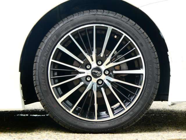プリウス　フィットハイブリッド　フォレスター　レガシィ　CX-5等豊富な在庫でお待ちしております