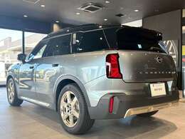 MINIのカスタマイズならMINIにお任せください！エクステリアやインテリア、多彩な純正オプションが豊富なMINI！ご相談承ります。