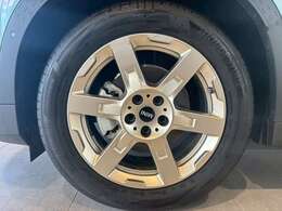 【アステロイド・スポーク　ヴァイブラント・シルバー】純正18インチアルミホイール！タイヤの山も十分ございます！