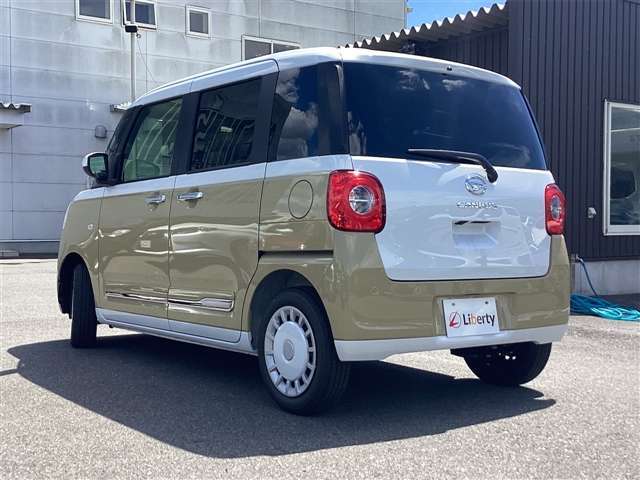 ■□■□■ 登録（届出）済未使用車はノルマ達成のために作られた走行100km未満、かつ初度登録または初度届出された車両でいわゆるアウトレット車です■□■□■