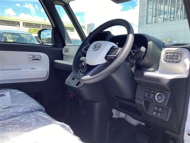 ■□■□■ 任意保険の代理店です！！ お乗り換えを機に保険も見直してみませんか？ 損をされない入り方をアドバイスさせていただきます！！ ■□■□■