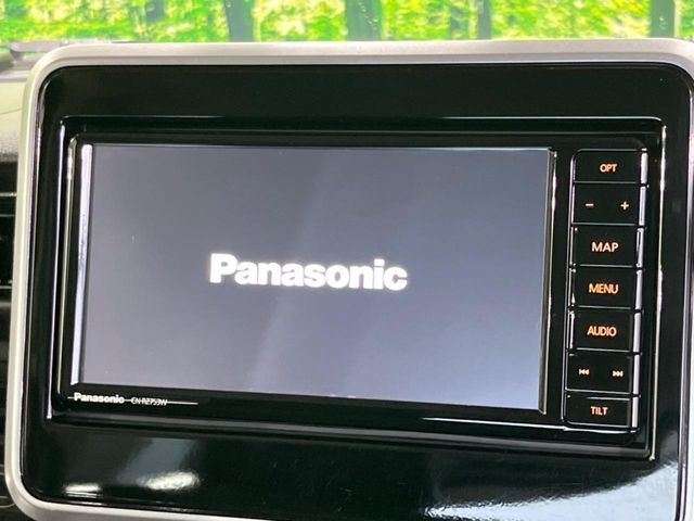 【ナビゲーション】使いやすいナビで目的地までしっかり案内してくれます。各種オーディオ再生機能も充実しており、お車の運転がさらに楽しくなります！！