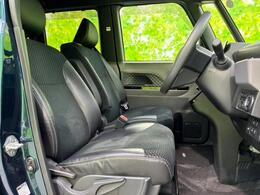 「この車の写真をもっと見たい」「状態が気になる」「この装備はついている？」どんな小さな疑問でもお気軽にお問い合わせください！