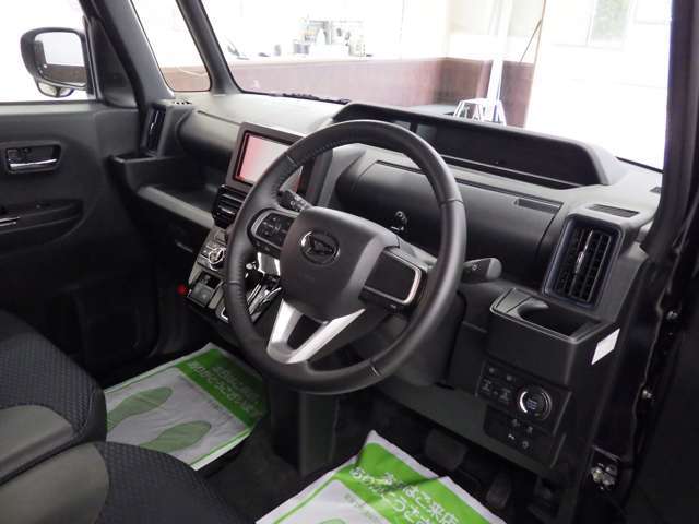 今まで大切に乗られてたお車を下取りさせていただきます。沢山の思い出が詰っている分、価格の限界まで頑張らさせていただきます。