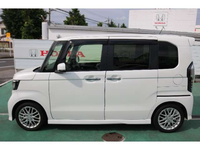 1年間、距離無制限のホッと保証をお付けしております。ご希望に応じて5年（有料）に延長できます。詳細につきましてはスタッフまでお問合せください。