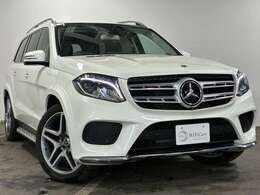 外装色はダイヤモンドホワイト。