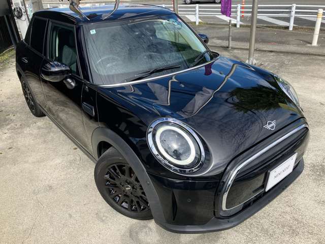 MINI正規ディーラー取り扱い　MINI認定中古車　MINI　NEXT甲府　お車の詳細や展示状況は055-236-3252もしくはフリーダイヤル0078-6002-322544までお気軽にお問合せ下さい。http://www.kofu.mini.jp/dealer/kofu/