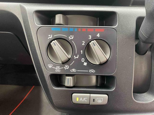 軽自動車はもちろん、乗用車、商用車、福祉車両や他銘柄のお車など、豊富なラインアップで取り揃えております。スタイルも走りも多彩なクルマの中から、お客様にぴったりの1台がきっと見つかります。