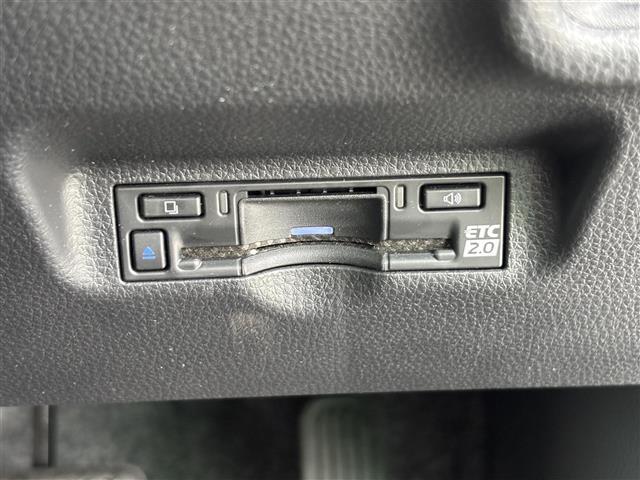 【　ETC　】今やカーライフにおける重要性はナビにも匹敵するのではないでしょうか？セットアップを行うことで利用可能になります！