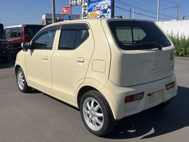 国交省の代わりに車検認定ができる「陸運局指定工場」の資格をもっており、熟練の整備士や国家資格を持った整備士が揃ってます！