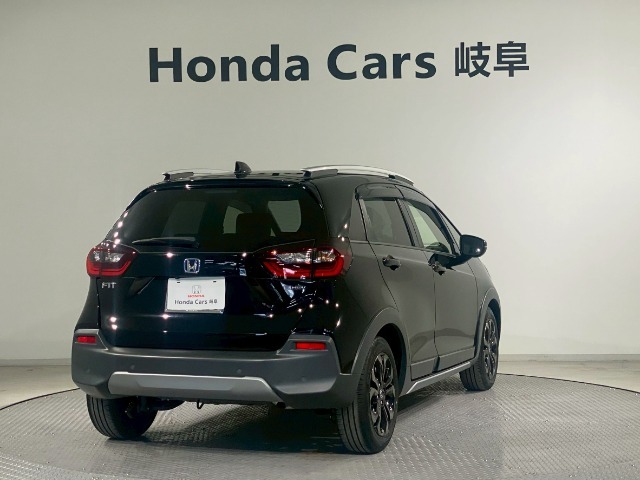 【点検整備】ご納車時には納車点検実施いたします。指定交換部品（エンジンオイル、オイルエレメント、ワイパーゴム）新品交換致します。その他必要交換部品は点検時交換致します。