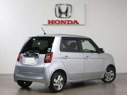 斜め後ろの画像です。