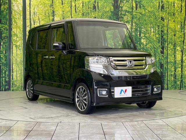 大好評のボディコーティング「弾スプラッシュコート」もご納車までに施工可能。通常のガラスコートと異なる、耐久年数6年の無機質ガラスコーティングが、ボディをキレイな状態に保ってくれます。
