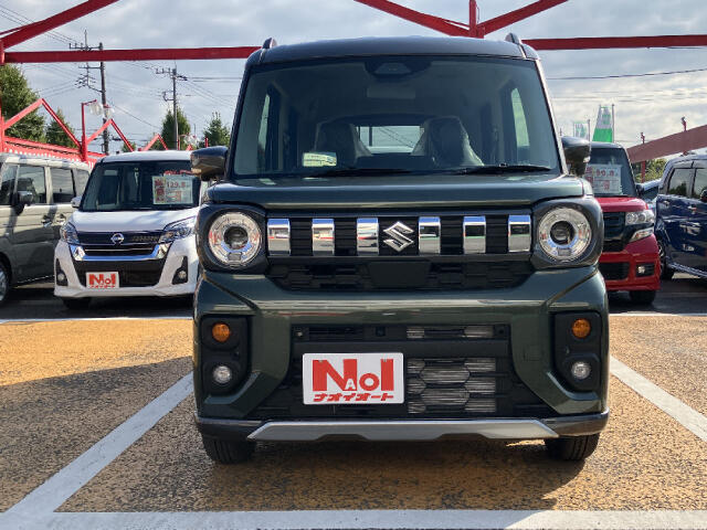 【当店のこだわり】全車保証付き（シルバープラン　ゴールドプラン）。当店の工場は国の認定をもらった指定工場です。メンテナンスは安心の整備をお約束いたします。当店の最長保証は2年間（プラチナプラン）