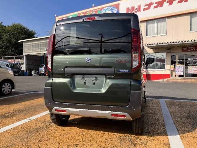 私達はお客様が楽しく、そして安全な車選びができますよう、分かりやすい情報開示を心がけております。価格の表示に関しては、支払総額を掲載する事で、初心者のお客様にも安心な情報をお届け致します。
