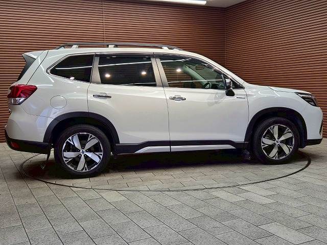GOOD　SPEED自慢のスーパーガラスコーティングは見違えるほどの輝きを放ち、納車後のメンテナンスも楽々！折角購入頂く