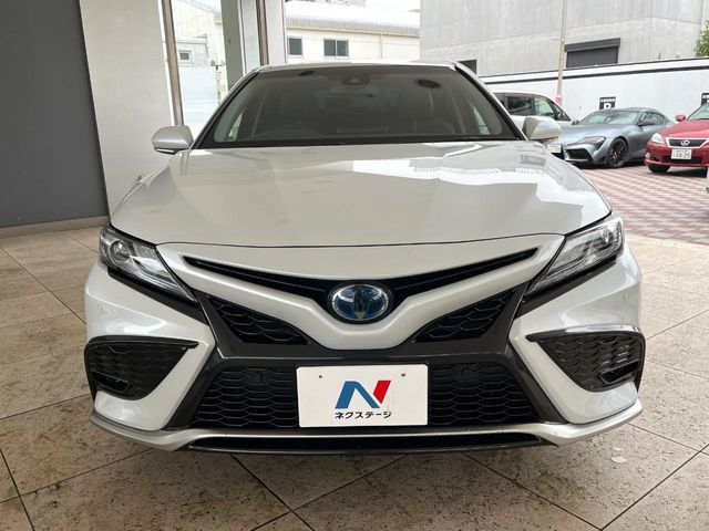 弊社では、全車『修復歴なし』のお車のみ取り扱っております。専任バイヤーによる厳選した仕入れの後、入庫後の車両チェックを行い、ネクステージが認定した高品質な中古車をご提供しております。