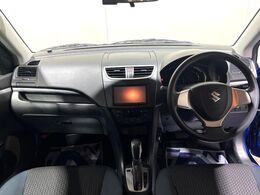 グループ総在庫数約30，000台！！全国の系列店からメーカー・車種問わずご紹介出来るので、あなたにピッタリのお車が見つかるはずです♪まずはお問い合わせ下さい☆