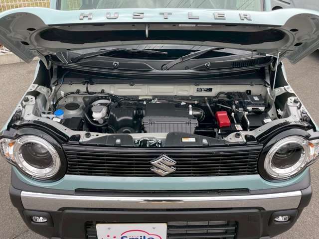 エンジンルームのお写真です。