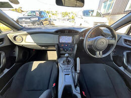 全店在庫10000台！！貴方のお車きっと見つかります！！