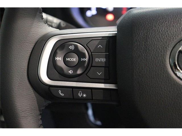 運転しながら操作が出来る画期的装備！これ便利です
