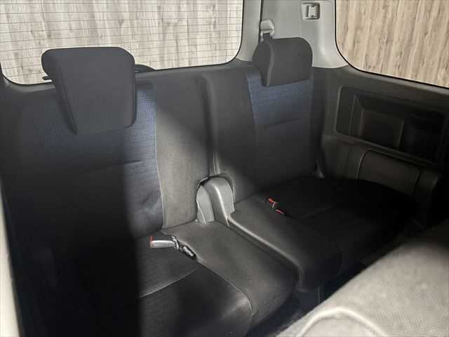 ☆運転席側3列目シート