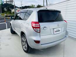 【整備工場完備】整備工場を完備してます。お車の整備は、全て当店でご対応いただけます。