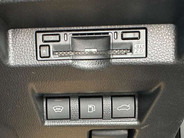 【ETC車載器】高速走行もスムーズにお支払いが可能！セットアップも当社で可能です♪