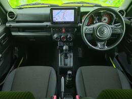 「この車の写真をもっと見たい」「状態が気になる」「この装備はついている？」どんな小さな疑問でもお気軽にお問い合わせください！