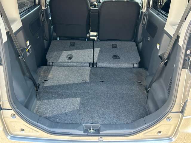 現車確認の際は、予めお車をご準備させて頂きますので、事前連絡を頂けますと幸いです。