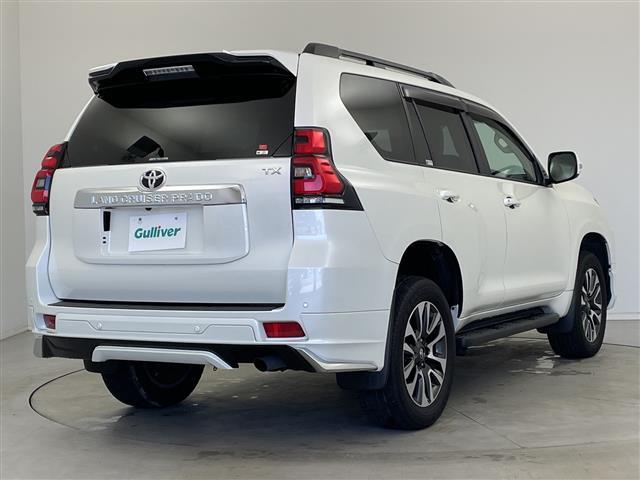 【右斜後】ガリバーの保証は、走行距離が無制限！電球や消耗品、ナビ等の社外品も保証対象。末永いカーライフに対応する充実した保証内容（保証期間によって保証内容は変わります。)