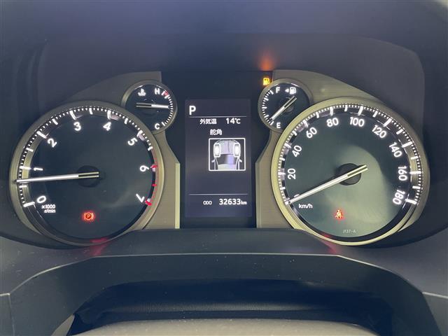 【スピードメーター】メーターがシンプルで見やすく運転しやすいですね！