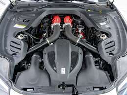 3.9L V8ツインターボ。610PSを発揮します。