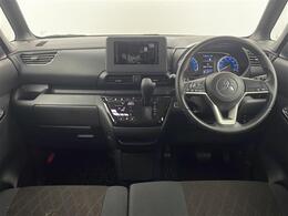 【インパネ全体】全方位で視界が広く、高い目線で運転もしやすいです！