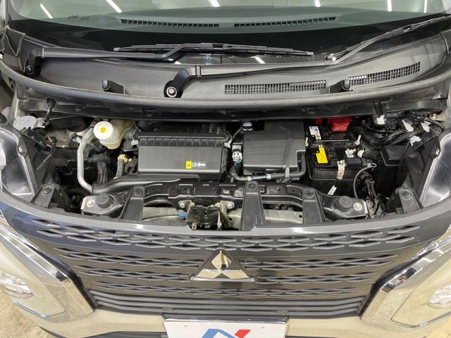 親切・丁寧な専門メカニックスタッフが応対！・車検・点検整備・事故等の修理などアフターサービスも安心。お車のカスタマイズもネクステージのサービススタッフまでご相談ください！