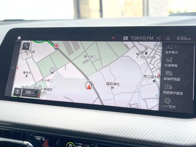 ●BMW純正ナビ:一体感のあるナビは、高級感ある車内を演出してくれます。Bluetooth再生などオーディオ機能も充実しておりますので、運転もより楽しめます♪