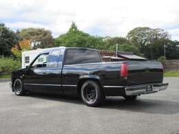 1995yモデル　GMCC1500　社外バセットホイル　ローダウンCノッチ加工　シャイアンフェイス　社外マフラー　ベッドライナー　社外エアクリーナー