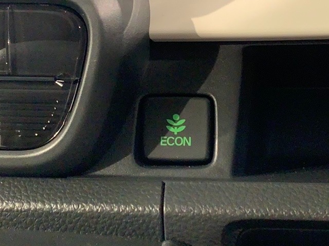 エコモードスイッチで省エネ運転も出来ます。