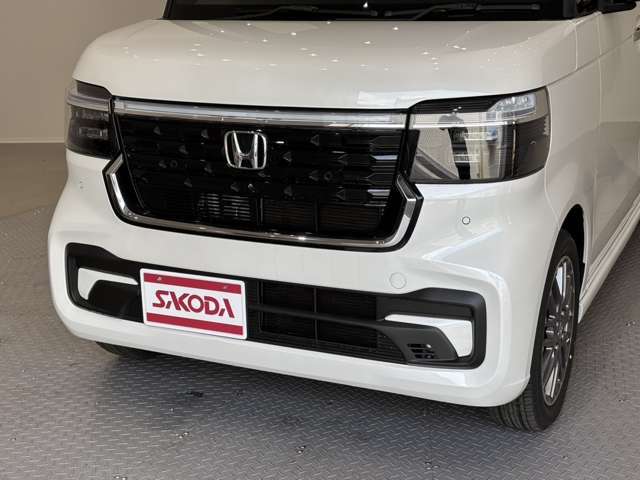 ■多彩な車展示中■☆サコダ車輌はオールメーカー販売可能です☆軽自動車のみならず、普通車、中古車も展示中☆乗用タイプ、軽トラック、軽バン、SUV、ミニバン、コンパクトカー、ハイブリッド多種多様☆