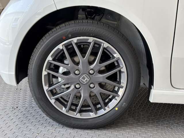 ■在庫車も高品質■☆高年式中古取り扱い☆もちろん修復歴のある車は一台もございません☆ご安心ください☆
