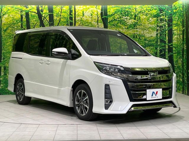 大好評のボディコーティング「弾スプラッシュコート」もご納車までに施工可能。通常のガラスコートと異なる、耐久年数6年の無機質ガラスコーティングが、ボディをキレイな状態に保ってくれます。