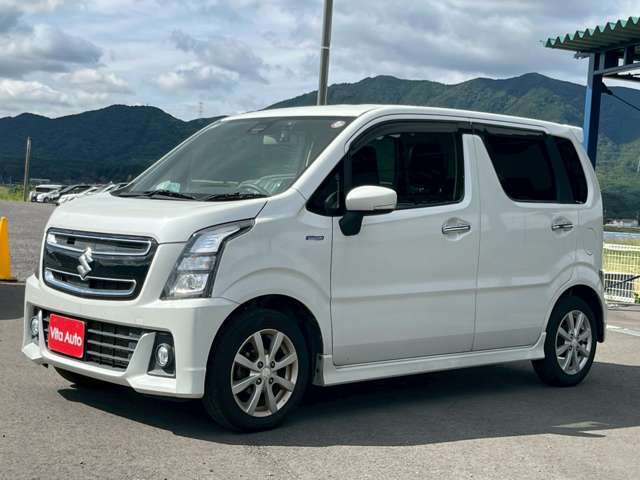 当店はご予約優先となります。特に週末お客様のご来店が多く店内が非常に混み合っており突然のご来店になりますと充分なご対応が出来ない場合がございます。事前にお電話または公式LINEにてご予約下さい！