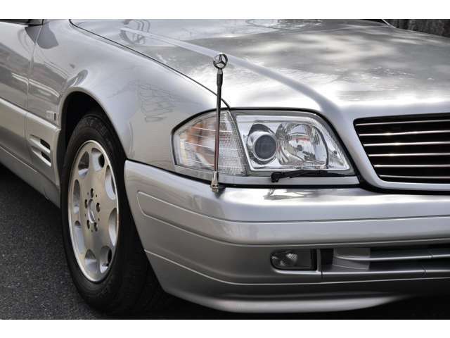 【消耗品交換含む】全車を対象に必要に応じて、消耗品交換一式を総額表示価格に含んでおります。（バッテリー、エンジンオイル、フィルター類、ワイパーゴム、エアコンフィルター、ドライブベルト、ブレーキパット）