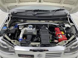 【クスコタワーバー】コーナリング時のボディの歪みを抑制し、ハンドリングの応答性や安定性を向上させることが期待できます！