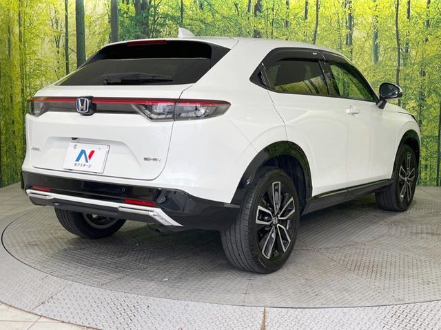 ☆全国のネクステージからお取り寄せが可能※！遠方の店舗に展示してあるクルマが気になる場合も、最寄りの店舗でご覧いただくことが可能です！是非私たちに要望をお聞かせください！※別途費用